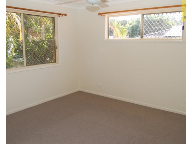 2 Itea Court, Regents Park QLD 4118