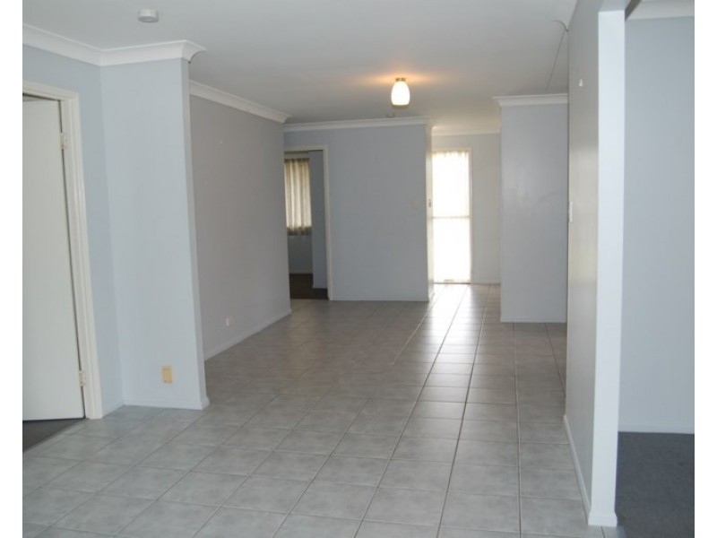 31 Indica Street, Regents Park QLD 4118