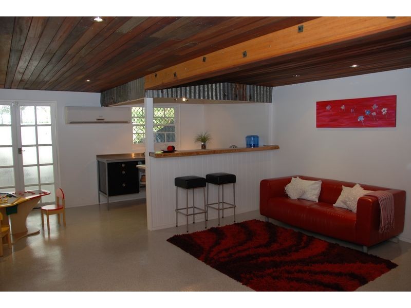 272 Middle Road, Boronia Heights QLD 4124