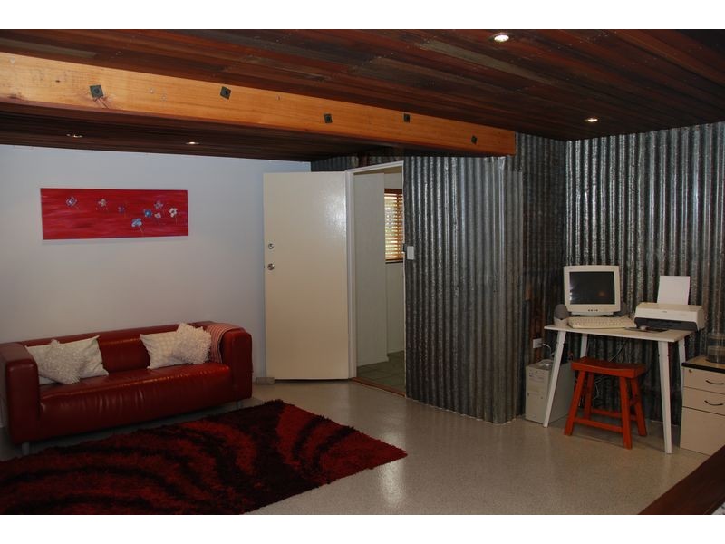 272 Middle Road, Boronia Heights QLD 4124