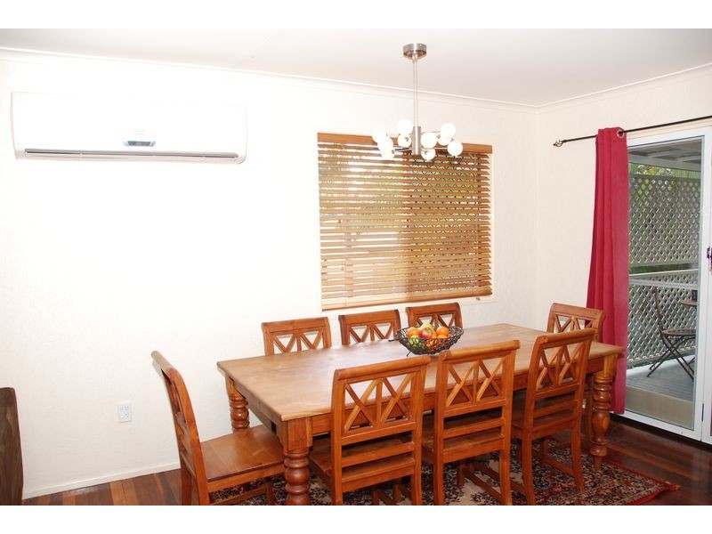 272 Middle Road, Boronia Heights QLD 4124