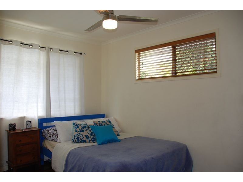 272 Middle Road, Boronia Heights QLD 4124