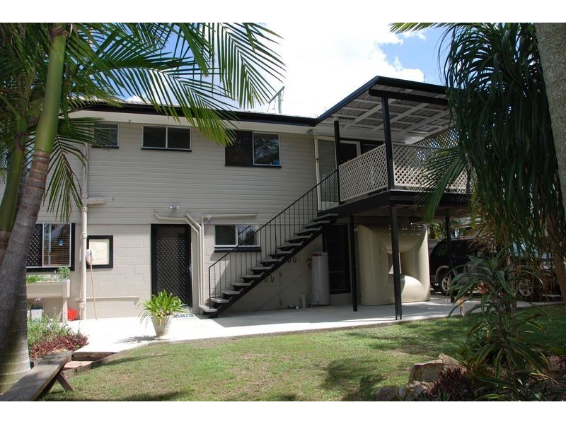 272 Middle Road, Boronia Heights QLD 4124