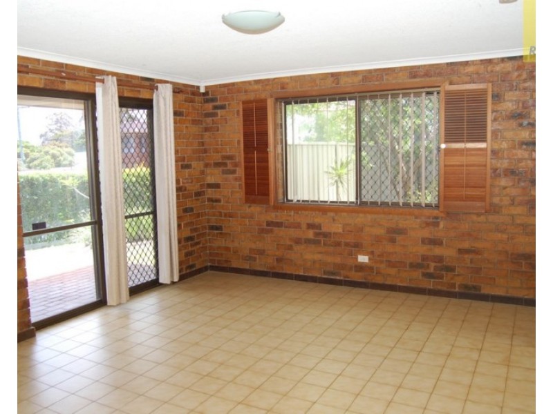 19 Seaton Street, Hillcrest QLD 4118