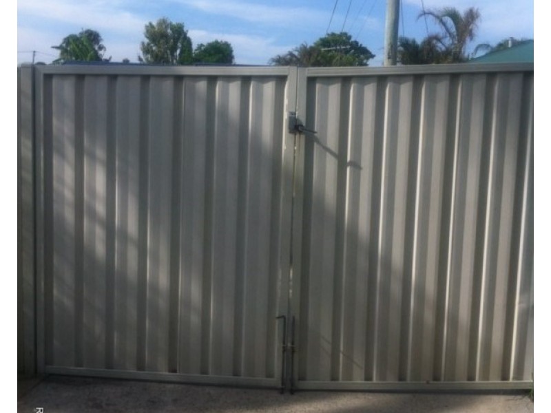 19 Seaton Street, Hillcrest QLD 4118