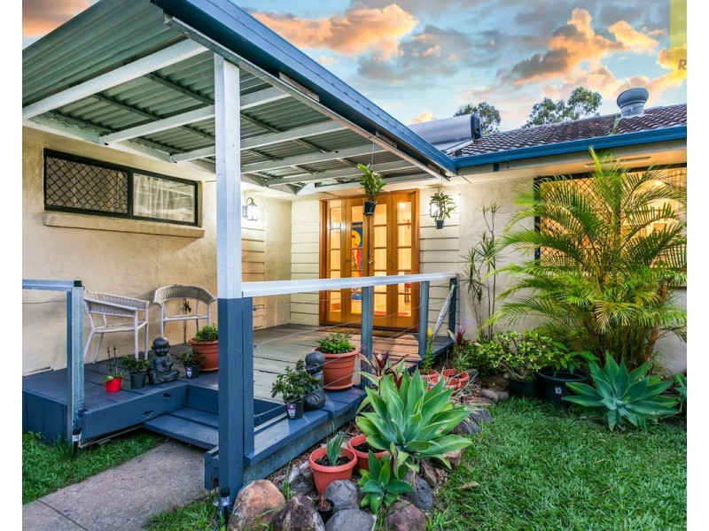 2 Letitia Street, Regents Park QLD 4118