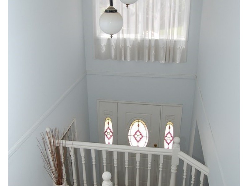 5 Carnation Crescent, Calamvale QLD 4116