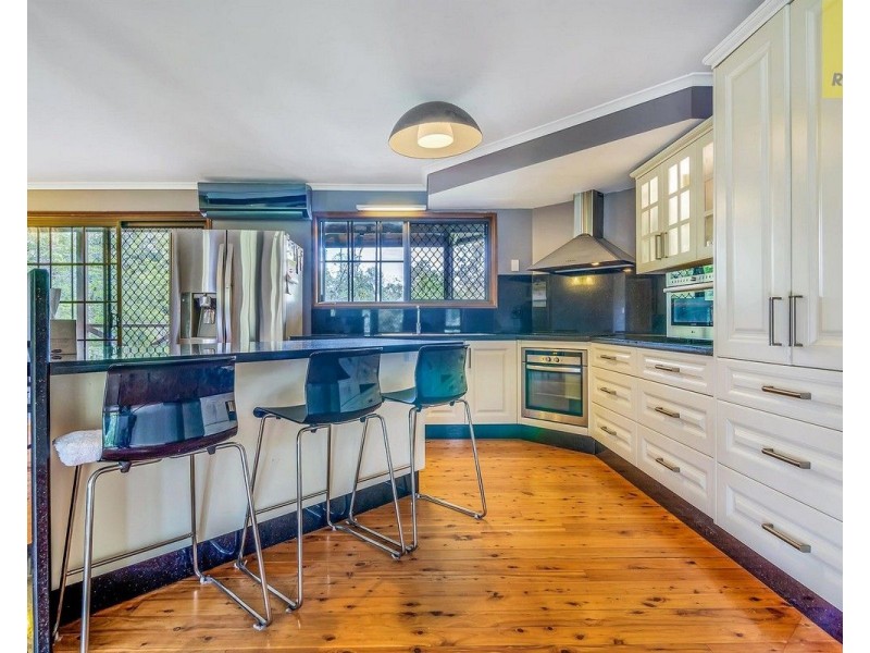 26-28 Durham Court, Park Ridge South QLD 4125