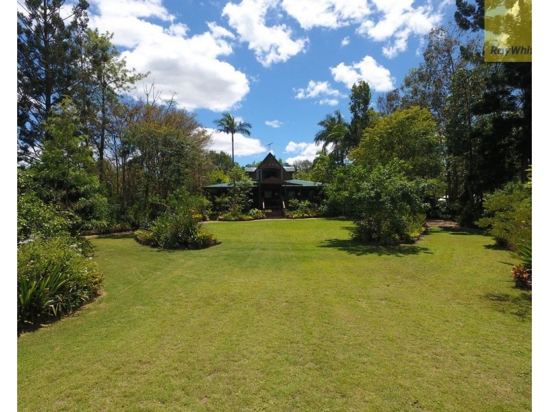 26-28 Durham Court, Park Ridge South QLD 4125