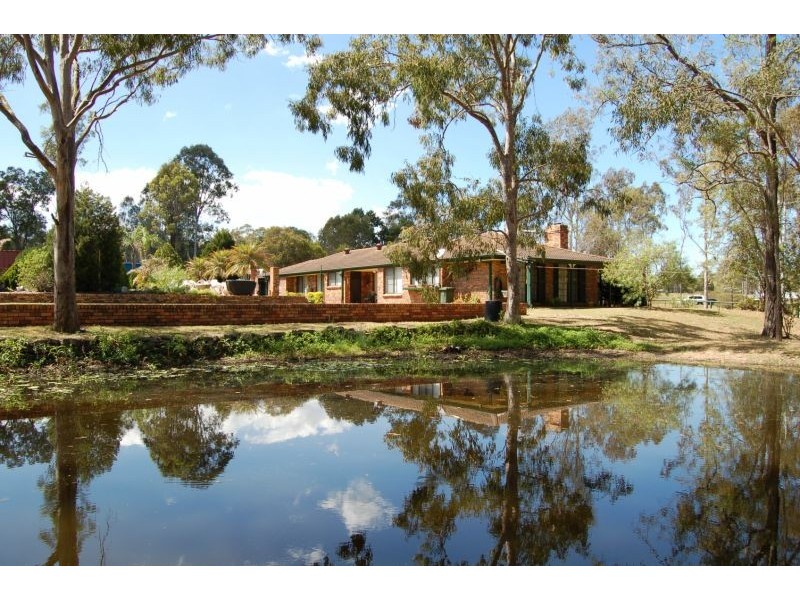 24 Rosina Road, North Maclean QLD 4280