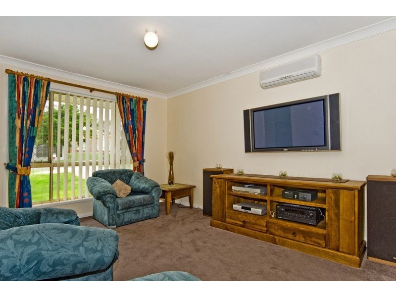 37 Samantha Street, Boronia Heights QLD 4124
