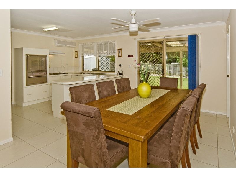 37 Samantha Street, Boronia Heights QLD 4124