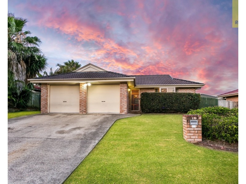 11 Robert South Drive, Crestmead QLD 4132