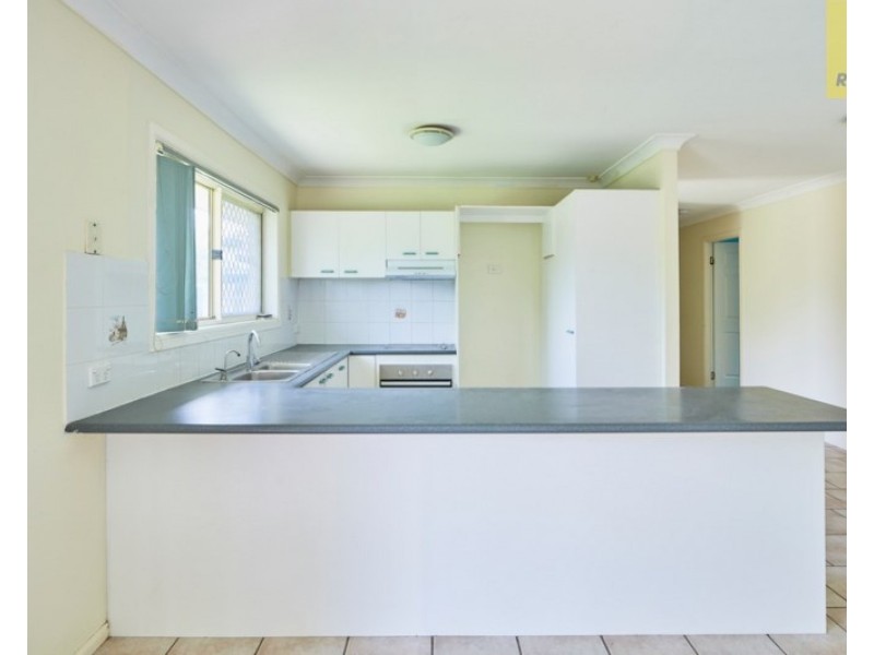 116 Lamberth Road, Regents Park QLD 4118