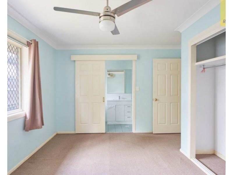 116 Lamberth Road, Regents Park QLD 4118