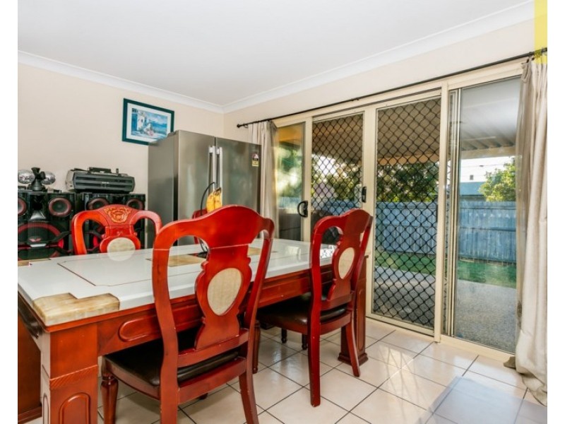 1 Allart Court, Marsden QLD 4132