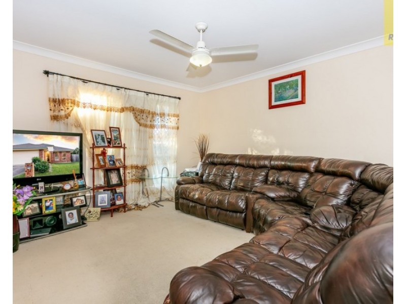 1 Allart Court, Marsden QLD 4132
