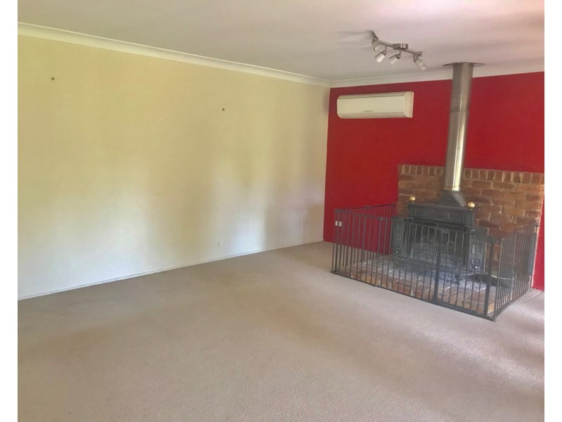 25 Russell Drive, Redbank Plains QLD 4301