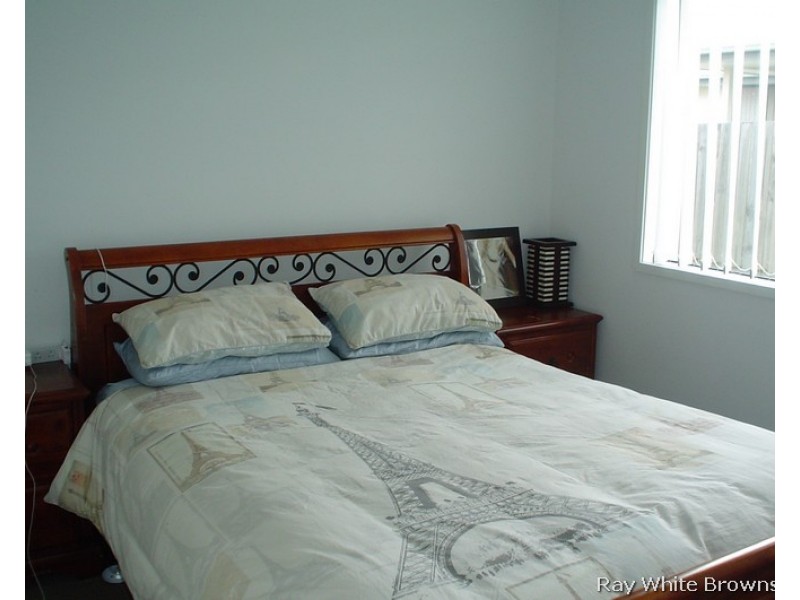 7 Pine Grove Drive, Crestmead QLD 4132