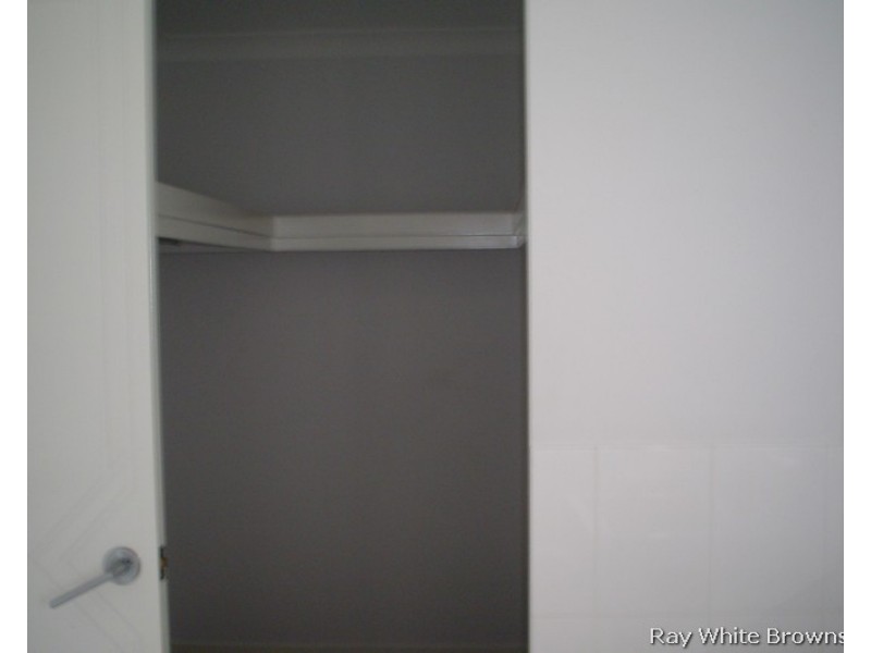 7 Pine Grove Drive, Crestmead QLD 4132