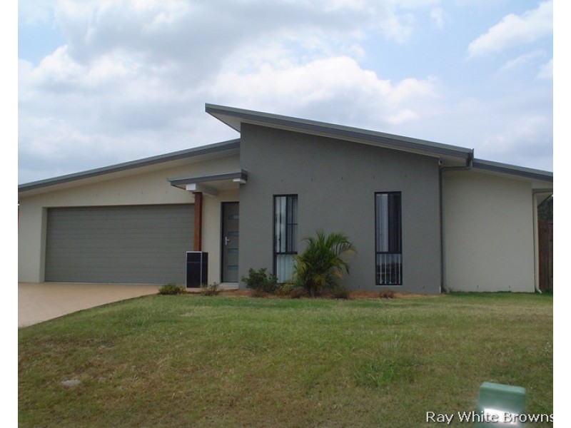 7 Pine Grove Drive, Crestmead QLD 4132