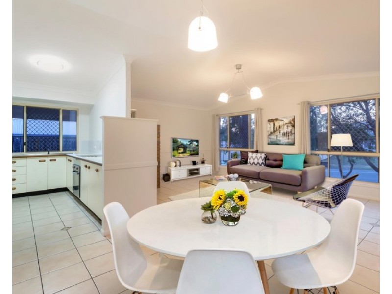 862 Wembley Road, Browns Plains QLD 4118