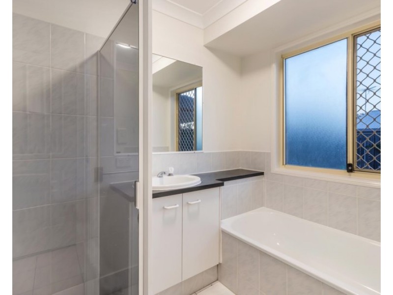 862 Wembley Road, Browns Plains QLD 4118