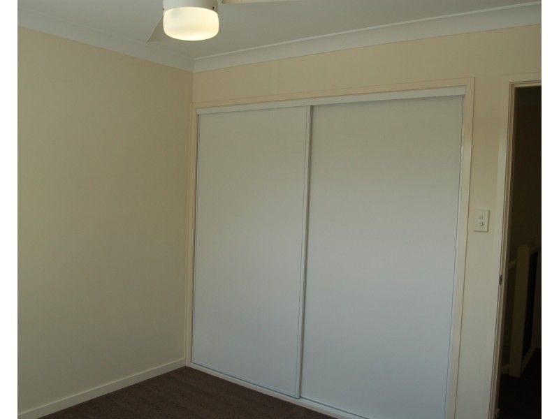 6/1 Emerald Drive, Regents Park QLD 4118