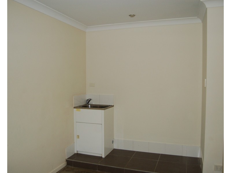 6/1 Emerald Drive, Regents Park QLD 4118