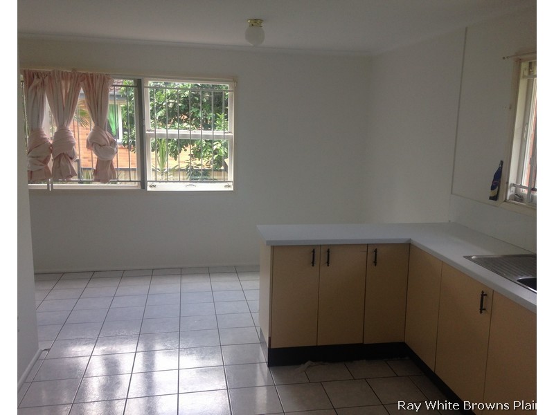 37 Ewing Road, Logan Central QLD 4114