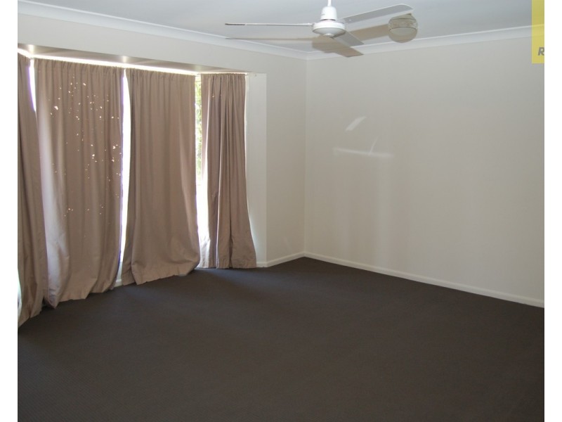 16 Mareeba Court, Boronia Heights QLD 4124