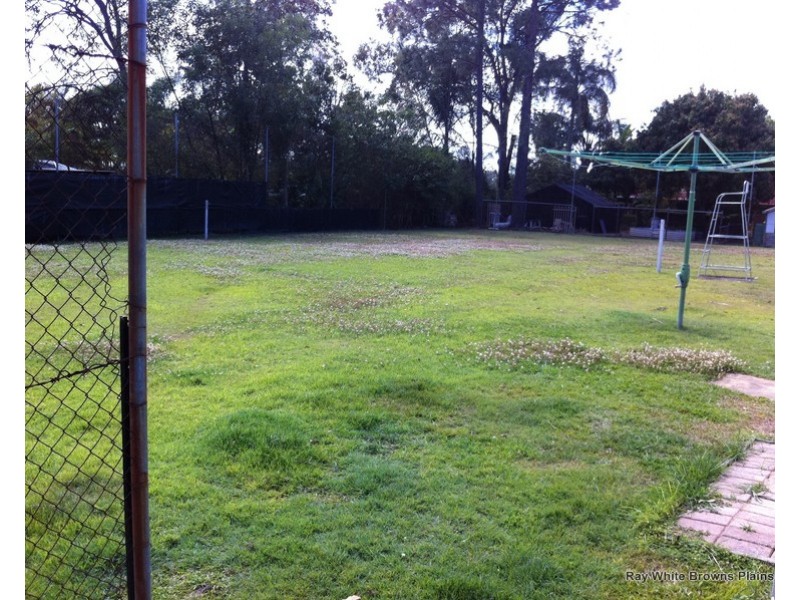 5 Anna Court, Boronia Heights QLD 4124