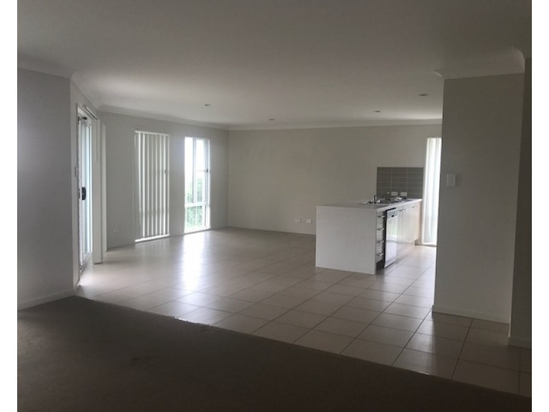 82 Atlantic Drive, Brassall QLD 4305