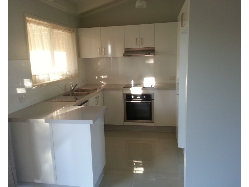 32 Vergulde Road, Regents Park QLD 4118