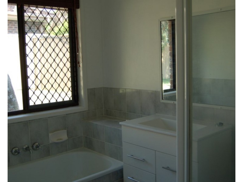 5 Curzon Street, Browns Plains QLD 4118