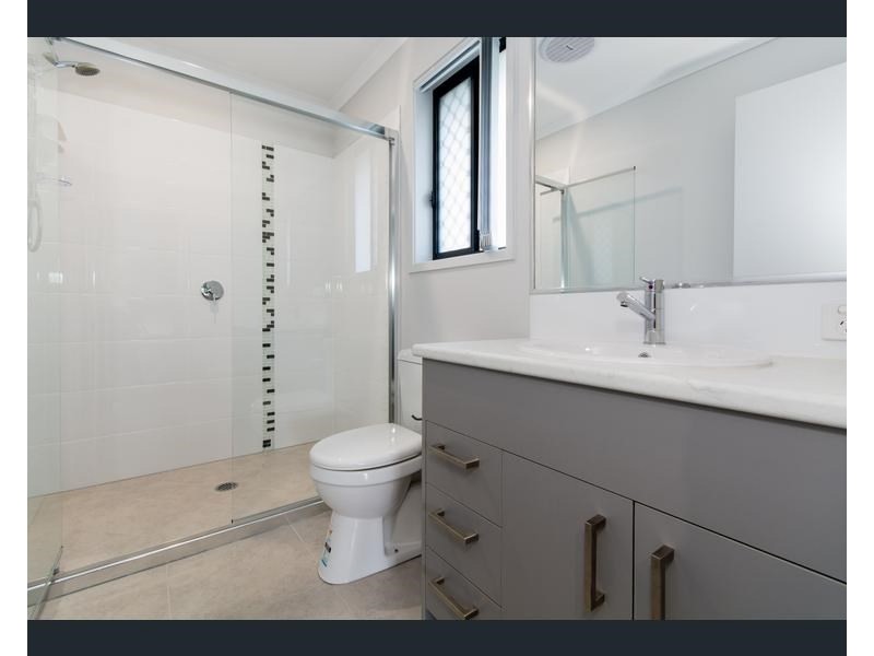 4 Valuniu Place, Boronia Heights QLD 4124