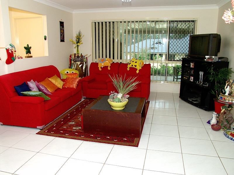 18 Tall Timber Road, New Beith QLD 4124