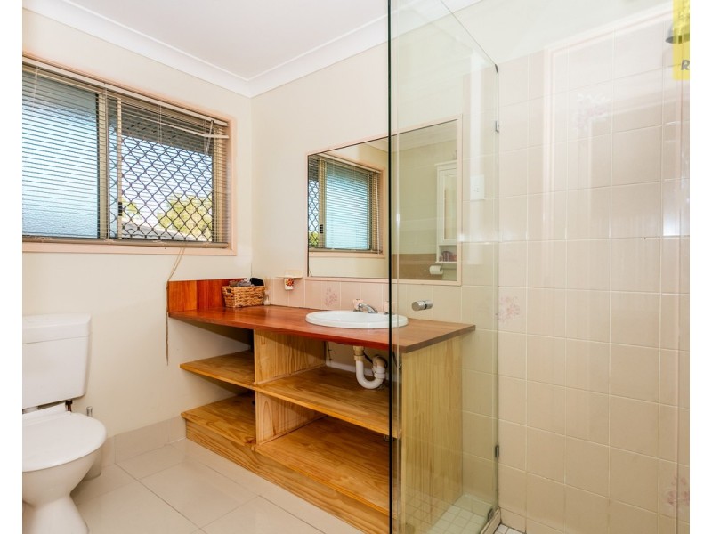 34 Samantha Street, Boronia Heights QLD 4124