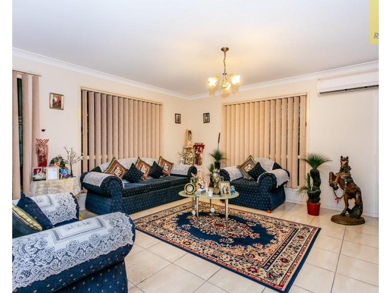 25 Macarthy Street, Marsden QLD 4132
