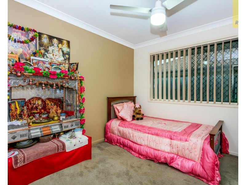 25 Macarthy Street, Marsden QLD 4132