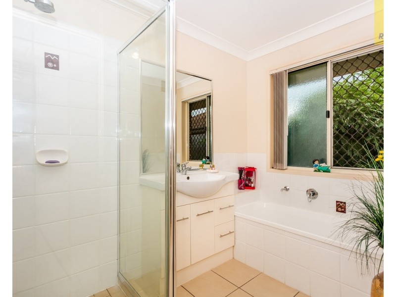 25 Macarthy Street, Marsden QLD 4132