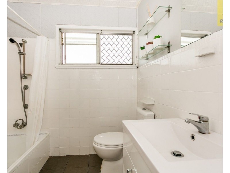 28 Lynngold Street, Woodridge QLD 4114