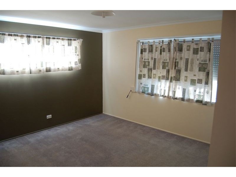 32 Mackellar Drive, Boronia Heights QLD 4124