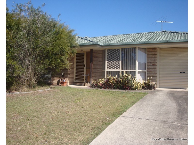 37 Bottlebrush Drive, Regents Park QLD 4118