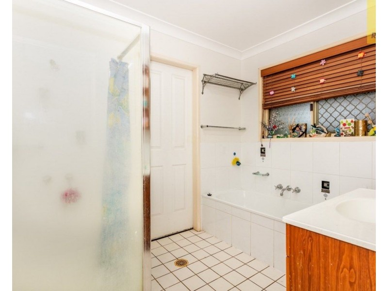 12 Belford Street, Boronia Heights QLD 4124