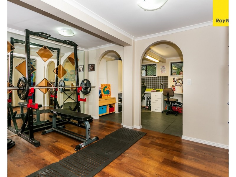 19 Hakea Street, Crestmead QLD 4132