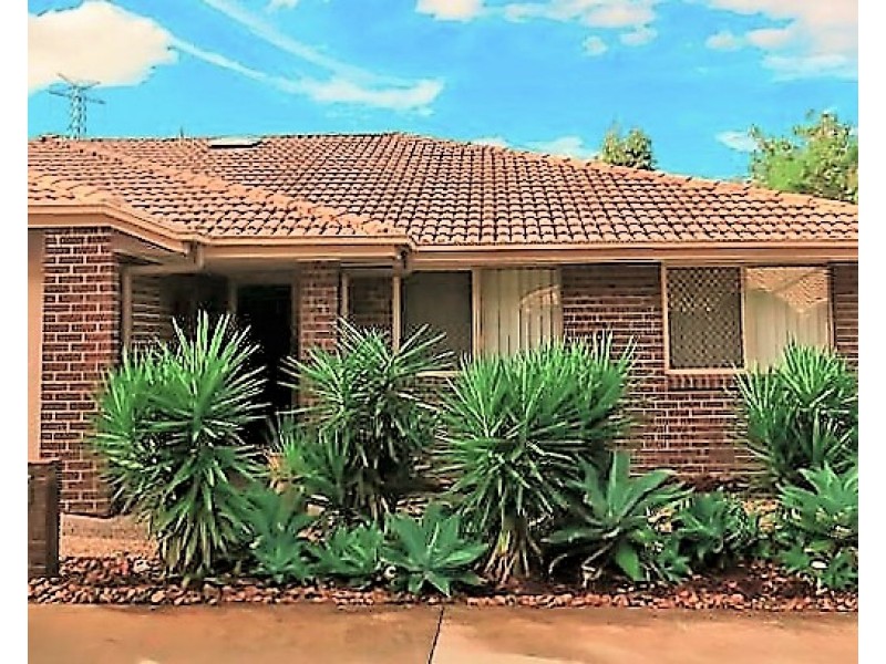 4 Greenside Grove, Berrinba QLD 4117
