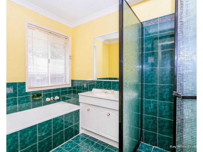 10 Lockerbie Court, Boronia Heights QLD 4124