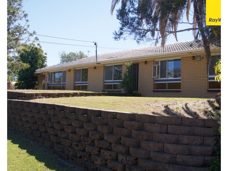 11 Clover Court, Regents Park QLD 4118