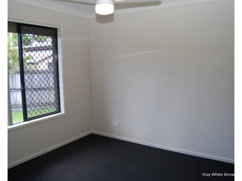 76 Warrigal Road, Runcorn QLD 4113